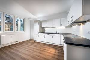 Direkt vom Eigentümer: Etagenwohnung mit Einbauküche und großzügiger Raumaufteilung in Stadtmitte – 44135 City, Dortmund – Vorschaubild 3