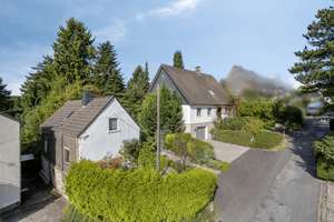 3.337 m² Grundstück! Freistehendes Einfamilienhaus, Nebenhaus & 6 Garagen in Bochums schönster Natur – Die vollständige Adresse der Immobilie erhältst du vom Anbieter., 44869 Eppendorf, Bochum – Vorschaubild 2