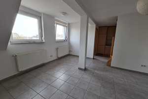 Neuwertige 1,5-Raum-Dachgeschosswohnung mit Einbauküche in Mönchengladbach – Aachener Straße 214, 41061 Mönchengladbach – Vorschaubild 5