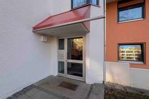Augsburg Zentrum: Keine Mietersuche, keine Risiken – Kapitalanlage mit sofortigen Einnahmen – Die vollständige Adresse der Immobilie erhältst du vom Anbieter., 86153 Am Schäfflerbach, Augsburg – Vorschaubild 3