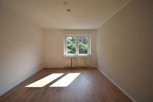 Großzügiges Wohnen! Gepflegte 3-Zi-Whg mit Balkon in KR-City – Westparkstraße 60, 47803 Kempener Feld/Baackeshof, Krefeld – Vorschaubild 8
