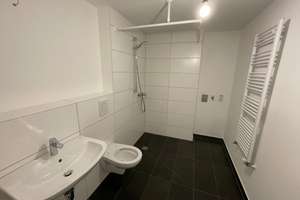 Schöne 1-Zimmer EOF Wohnung für die Einkommensstufe 2 mit Mietzuschuss - bitte Beschreibung lesen – Franz-Haas-Str. 3, 90491 St. Jobst, Nürnberg – Vorschaubild 4