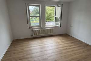Schöne 2-Zimmer-Wohnung mit Balkon in Stuttgart-Zuffenhausen – Dreysestrasse 1B, 70435 Zuffenhausen-Am Stadtpark, Stuttgart – Vorschaubild 11