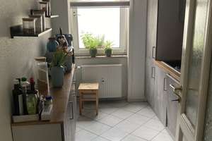 Wohnen am Günthersburgpark mit Balkon, Stilaltbau – 60389 Nordend-Ost, Frankfurt am Main – Vorschaubild 8