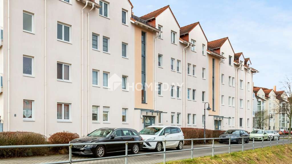 Immobilie in Borsdorf - Gepflegte Zwei-Zimmer-Wohnung mit Balkon und Tiefgaragenstellplatz - Bild 3