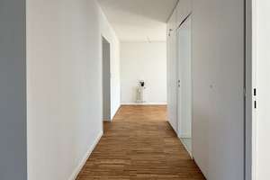 Großzügige + helle 3-Zimmer-Wohnung mit Balkon in guter Lage – Die vollständige Adresse der Immobilie erhältst du vom Anbieter., 30559 Anderten, Hannover – Vorschaubild 4