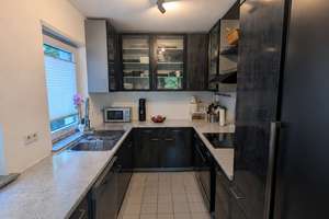 Helle, möblierte 3-Zimmer-Wohnung mit Balkon und Tiefgaragenstellplatz – Befristung 01.01.-30.06.202 – Jaspertstraße 5H, 60435 Preungesheim, Frankfurt am Main – Vorschaubild 6