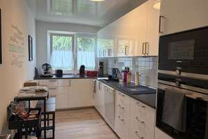 "Ideal für eine ältere Person"
Schöne 2,5 Zimmer-Wohnung mit Balkon in 47228 Duisburg-Oestrum – Die vollständige Adresse der Immobilie erhältst du vom Anbieter., 47228 Bergheim, Duisburg – Vorschaubild 6