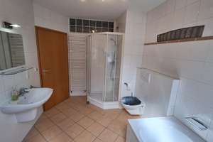 Charmante Maisonette-Dachgeschoßwohnung in bester Lage in der Augsburger Altstadt – Die vollständige Adresse der Immobilie erhältst du vom Anbieter., 86150 Lechviertel, östl. Ulrichsviertel, Augsburg – Vorschaubild 20