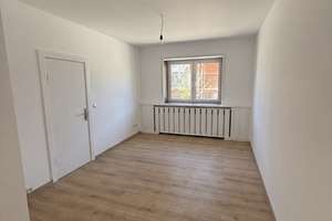 Erstbezug im grünen Biesdorf: Umfassend saniertes Einfamilienhaus mit eigenem Garten – Die vollständige Adresse der Immobilie erhältst du vom Anbieter., 12683 Biesdorf, Berlin – Vorschaubild 2