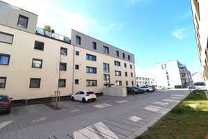 Komfortables Familiendomizil im prosperierenden FRANKLIN - Moderne 5-ZKBB-ETW mit Balkon & E-PKW-SP