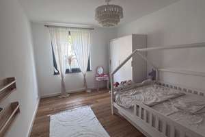 Kernsaniertes Bungalow in Traumlage  – Die vollständige Adresse der Immobilie erhältst du vom Anbieter., 78054 Schwenningen, Villingen-Schwenningen – Vorschaubild 12