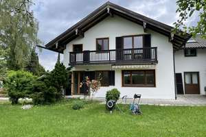 Familienfreundliche DHH mit viel Platz in Hohenschäftlarn
