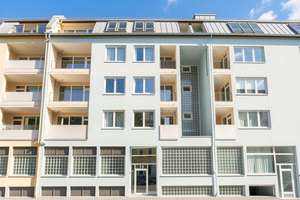 +++ Charmantes 1-Zimmer-Apartment mit Balkon und Stellplatz in modernisierter Wohnanlage +++ – 4229 Plagwitz, Leipzig – Vorschaubild 1