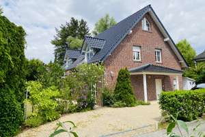 Landhaus-Architektur, 7-Zi, 250 qm Wfl., idyllische Garten-Oase-Lage, sehr gute Aussstattungen. – Die vollständige Adresse der Immobilie erhältst du vom Anbieter., 14167 Zehlendorf, Berlin – Vorschaubild 5