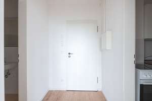 Heute investieren: Attraktive 2-Zimmer-Wohnung in Ku’damm-Nähe mit Balkon I Aufzug I Concierge – Eisenzahnstraße 12, 10709 Wilmersdorf, Berlin – Vorschaubild 6