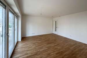 Erstbezug nach Kernsanierung: Geschmackvolle 3-Zimmer-Wohnung mit Balkon in München-Trudering - WE 1 – 81825 Waldtrudering, München – Vorschaubild 4