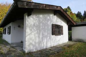 Wochenendhaus auf der Rusel in sehr sonniger Waldrandlage mit Fernsicht – Die vollständige Adresse der Immobilie erhältst du vom Anbieter., 94469 Deggendorf – Vorschaubild 8