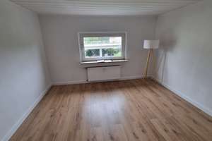 Buchholz, 3-Zi., im 3 Fam.-Haus, Sackgasse neben Spielplatz – Klagenfurter Straße 3, 47249 Buchholz, Duisburg – Vorschaubild 4