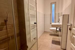 2 Zimmer Wohnung in Nürnberg-Dianastraße, komplett saniert und modernisiert in 2018 – Löffelholzstr. 6, 90441 Dianastraße, Nürnberg – Vorschaubild 2