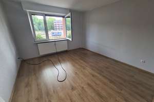 ALLES NEU! Wohnung in Essen-Kupferdreh! 3,5 Raum mit Balkon!