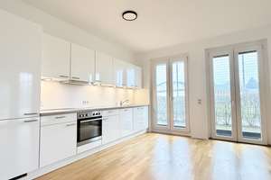 Entspannt Wohnen! Ihre neue 3-Zi-Erdgeschoss-Wohnung mit 2 Terrassen und Einbauküche! – Karlsbader Platz 16, 65197 Rheingauviertel / Hollerborn, Wiesbaden – Vorschaubild 1