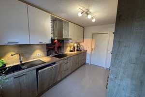 Schöne 4-Zimmer-Wohnung mit 105 m², 2 Balkonen & Garage in Duisburg-Huckingen 
 – Die vollständige Adresse der Immobilie erhältst du vom Anbieter., 47259 Huckingen, Duisburg – Vorschaubild 3