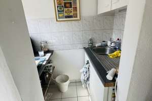**AB SOFORT! Teilmöbliertes Apartment mit Kochnische- Nähe MA-Universität** – 68159 Innenstadt/Jungbusch, Mannheim – Vorschaubild 4