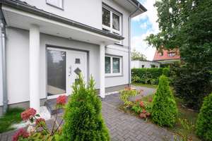 Ruhiges Familienparadies: Energieeffiziente Stadtvilla mit Garten und Carport – Die vollständige Adresse der Immobilie erhältst du vom Anbieter., 13129 Blankenburg, Berlin – Vorschaubild 21
