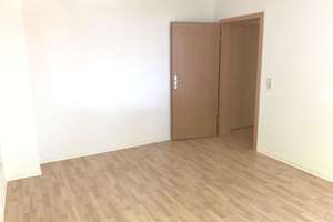 BRANDNEU RENOVIERT + provisionsfrei -kleine Eigentumswohnung im 3. OG in Laubegast – Salzburger Str. 32, 1279 Laubegast, Dresden – Vorschaubild 7