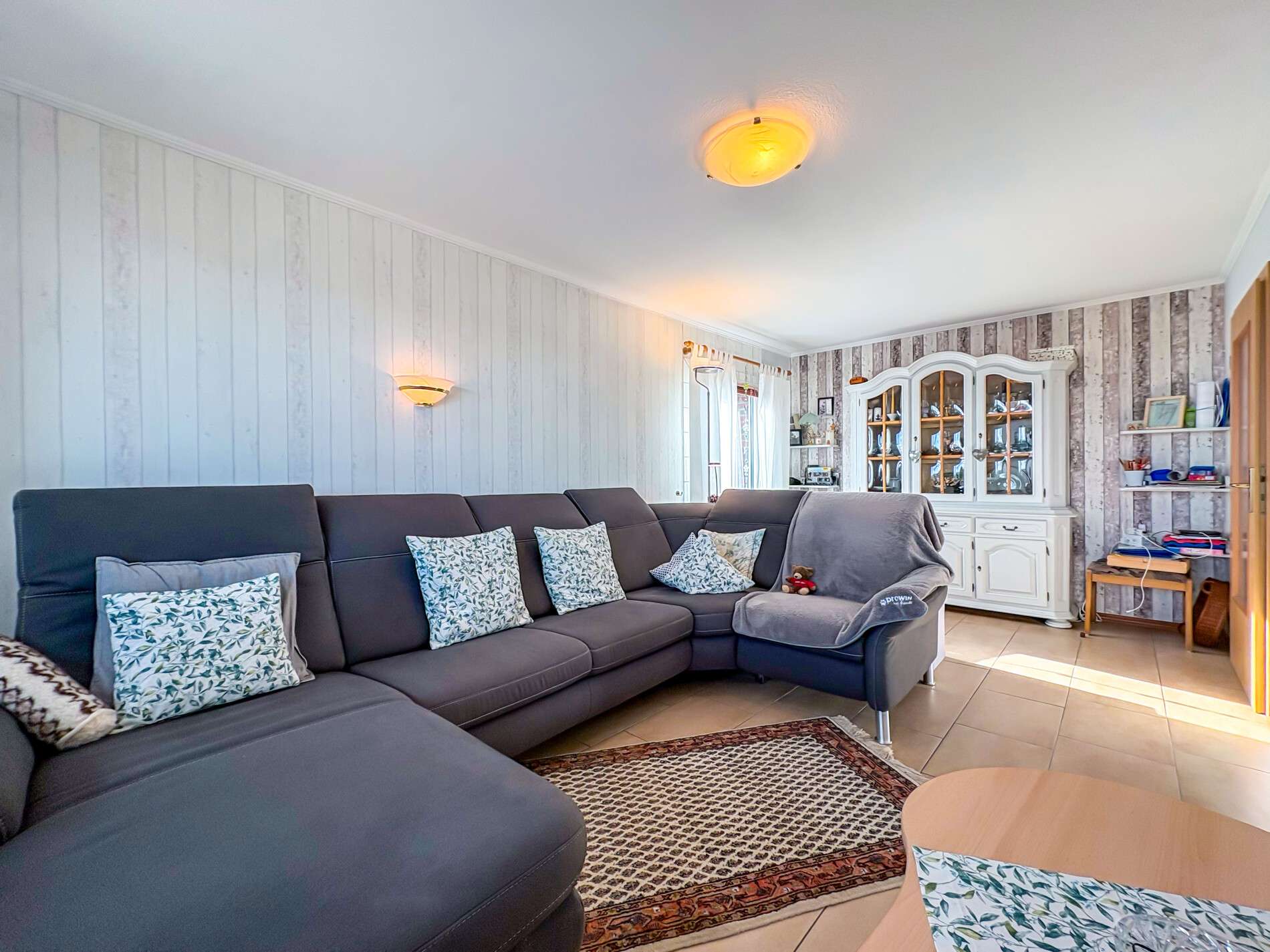 Immobilie in Wangerland - Ein Preis, doppelte Perspektiven – Zwei Häuser in unverbauter Lage mit freiem Blick - Bild 2