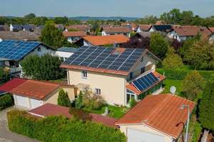 Großzügiges Einfamilienhaus mit Wellnessbereich, in ruhiger Lage, 5 Minuten von BMW in Dingolfing – Die vollständige Adresse der Immobilie erhältst du vom Anbieter., 84130 Dingolfing – Vorschaubild 20