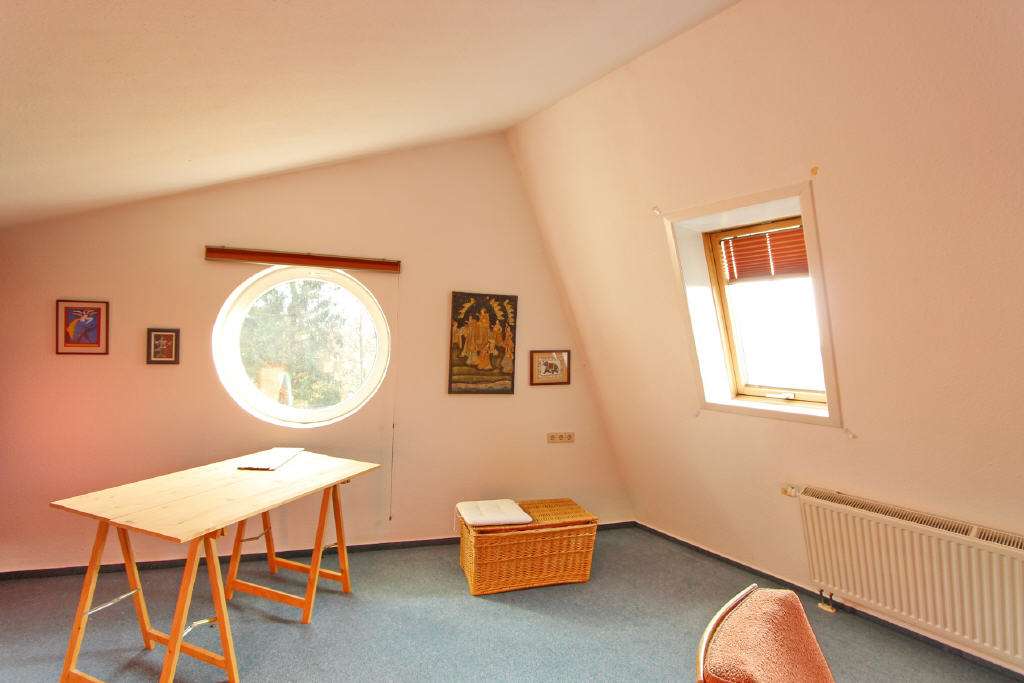 Immobilie in Kißlegg - Große, sonnige Doppelhaushälfte mit ELW in schöner Lage mit Bergsicht - Bild 5