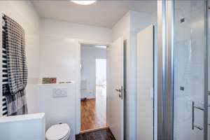 Möbliert: Stilvoll eingerichtete Wohnung zum Wohlfühlen – Die vollständige Adresse der Immobilie erhältst du vom Anbieter., 81547 Neuharlaching, München – Vorschaubild 12