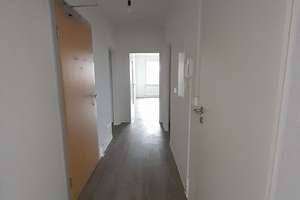 Bezugsfreie 3-Zimmer-Wohnung mit Balkon im Herzen von Strehlen – Conrad-Felixmüller-Str. 4, 1219 Strehlen, Dresden – Vorschaubild 4