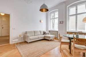 PROVISIONSFREI - Wohnen am Ku´Damm | Stilvolle Altbauwohnung in Meinekestraße – Die vollständige Adresse der Immobilie erhältst du vom Anbieter., 10719 Charlottenburg, Berlin – Vorschaubild 2