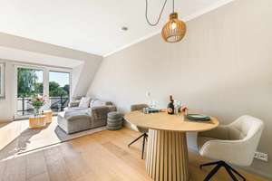 Penthouse-Feeling auf dem Mühlenkamp – saniert in A-Lage mit Lift und Tiefgarage – Die vollständige Adresse der Immobilie erhältst du vom Anbieter., 22303 Winterhude, Hamburg – Vorschaubild 8
