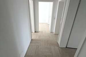 Helle 3-Zimmer-Wohnung mit Balkon in Duisburg-Aldenrade – frisch renoviert – Die vollständige Adresse der Immobilie erhältst du vom Anbieter., 47179 Fahrn, Duisburg – Vorschaubild 3