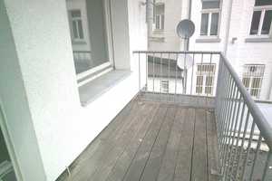 Frisch sanierte 2-Zi.- Wohnung in denkmalgeschütztem Haus – Heinrichsallee 14, 52062 Aachen – Vorschaubild 3