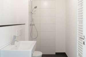 Property thumbnail 8