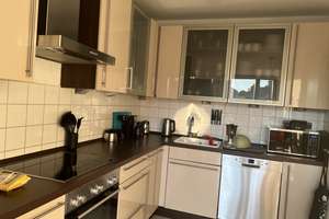 Gepflegte, lichtdurchflutete Wohnung mit Sonnenbalkon und Einbauküche in bester Lage – Irmintrudisstraße 9, 53111 Bonn-Castell, Bonn – Vorschaubild 17