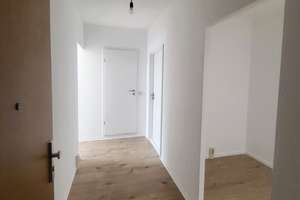 *Großzügiges Wohnglück*  6 Raumwohnung + Einbauküche + 2 Bäder + 2 Balkone! – Hans-Grade-Straße 95, 39130 Neu Olvenstedt, Magdeburg – Vorschaubild 10
