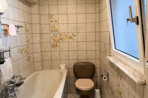 Doppelhaushälfte mit herrlichem Grundstück und viel Potential – Eststraße 14, 45149 Haarzopf, Essen – Vorschaubild 16