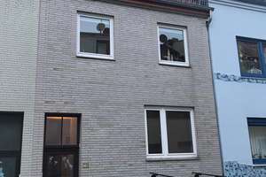 2er-WG zentral im Viertel – Hochparterre, ab 01.07 - beide Zimmer Frei