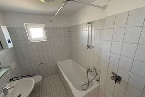 Platz für Liebe, Chaos & Pizza – 2 Zimmer Wohnung sucht junges Leben – Solinger Ring 12, 38440 Laagberg, Wolfsburg – Vorschaubild 2