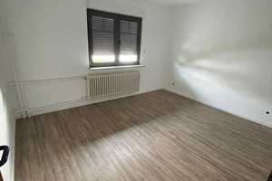 Modernisiertes Einfamilienhaus mit sieben Zimmern und EBK in Mörfelden-Walldorf – Vinsonstraße 73, 64546 Groß-Gerau (Kreis) – Vorschaubild 9