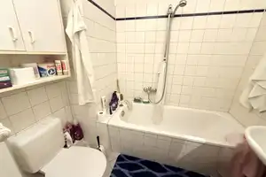 Kapitalanlage! Langfristig vermietetes Appartement in Scene-Kiez Friedrichshain – Berlin – Vorschaubild 6