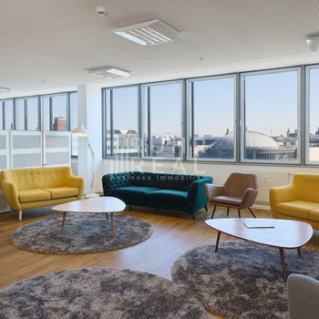 Zeitnaher Bezug | Tiefgarage | Moderne Büroflächen