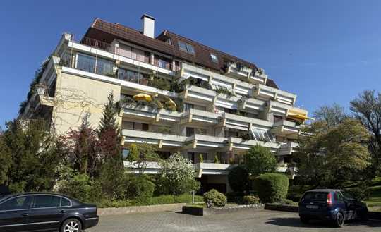 Sonnige Wohnung mit Balkon und Wintergarten
