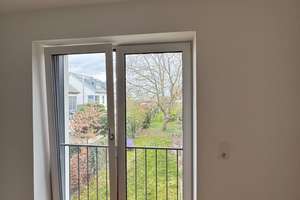 Stilvoll sanierte Doppelhaushälfte in Rheinnähe – Die vollständige Adresse der Immobilie erhältst du vom Anbieter., 41468 Uedesheim, Neuss – Vorschaubild 14
